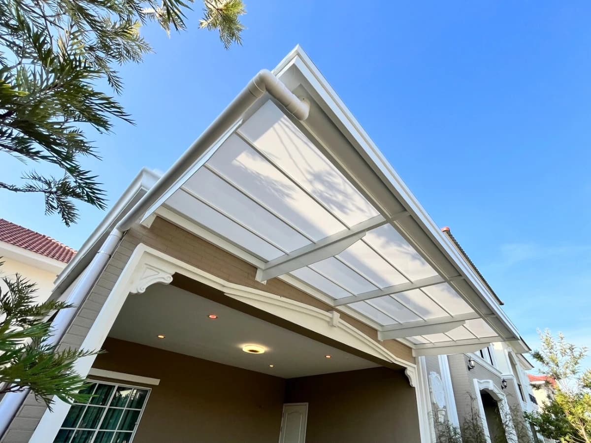 กันสาดโปร่งแสงคุณภาพ