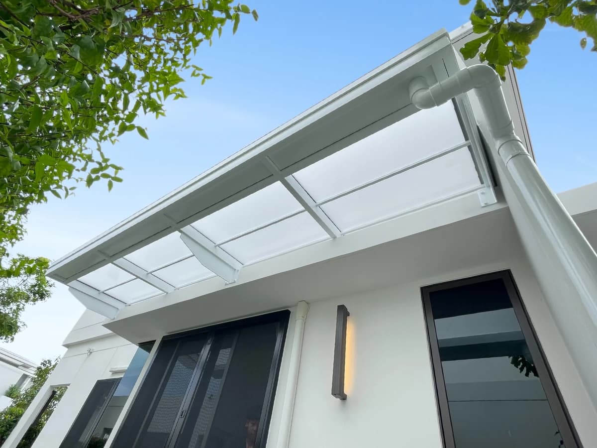 กันสาดโปร่งแสงมาตรฐาน