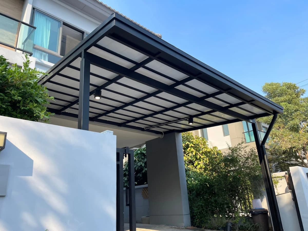 กันสาดไวนิลหน้าบ้าน